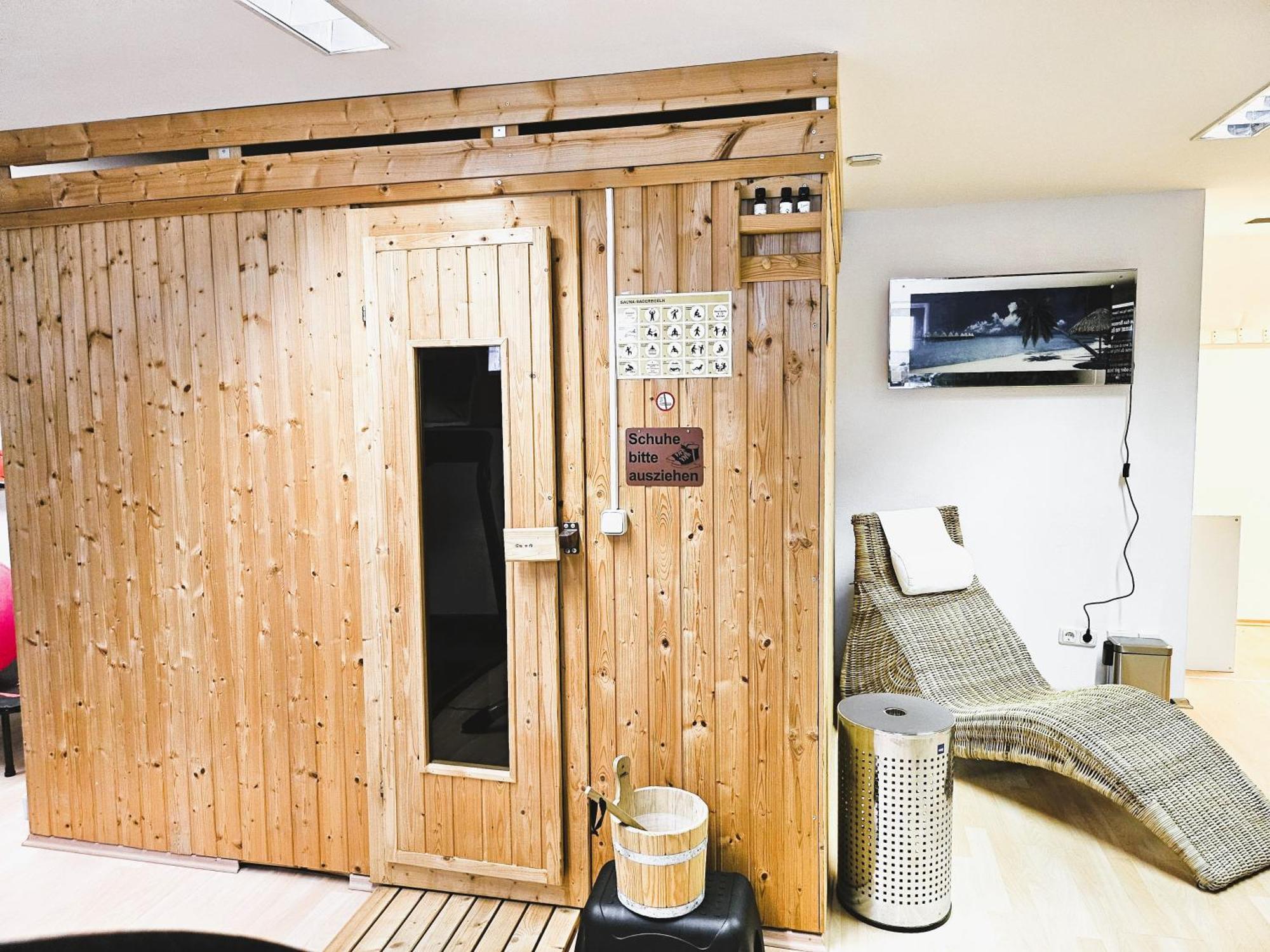 奈斯特汉堡宁多夫酒店 外观 照片